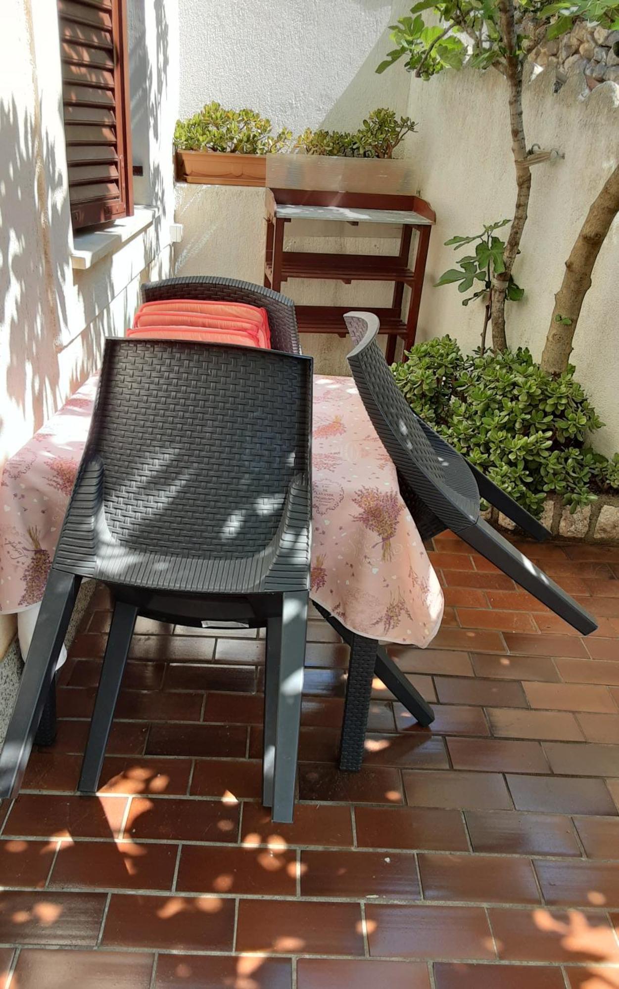 Apartman Legac *