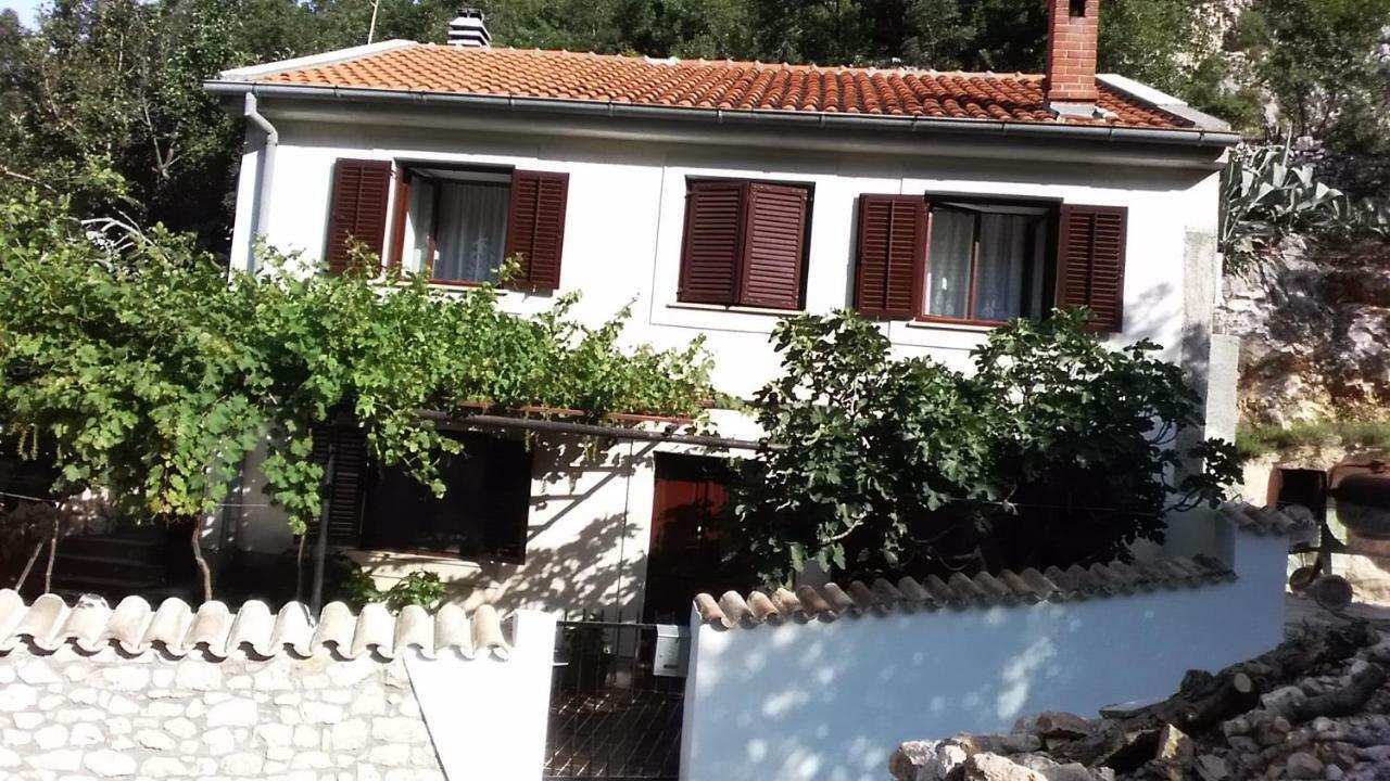 Legac Apartment *